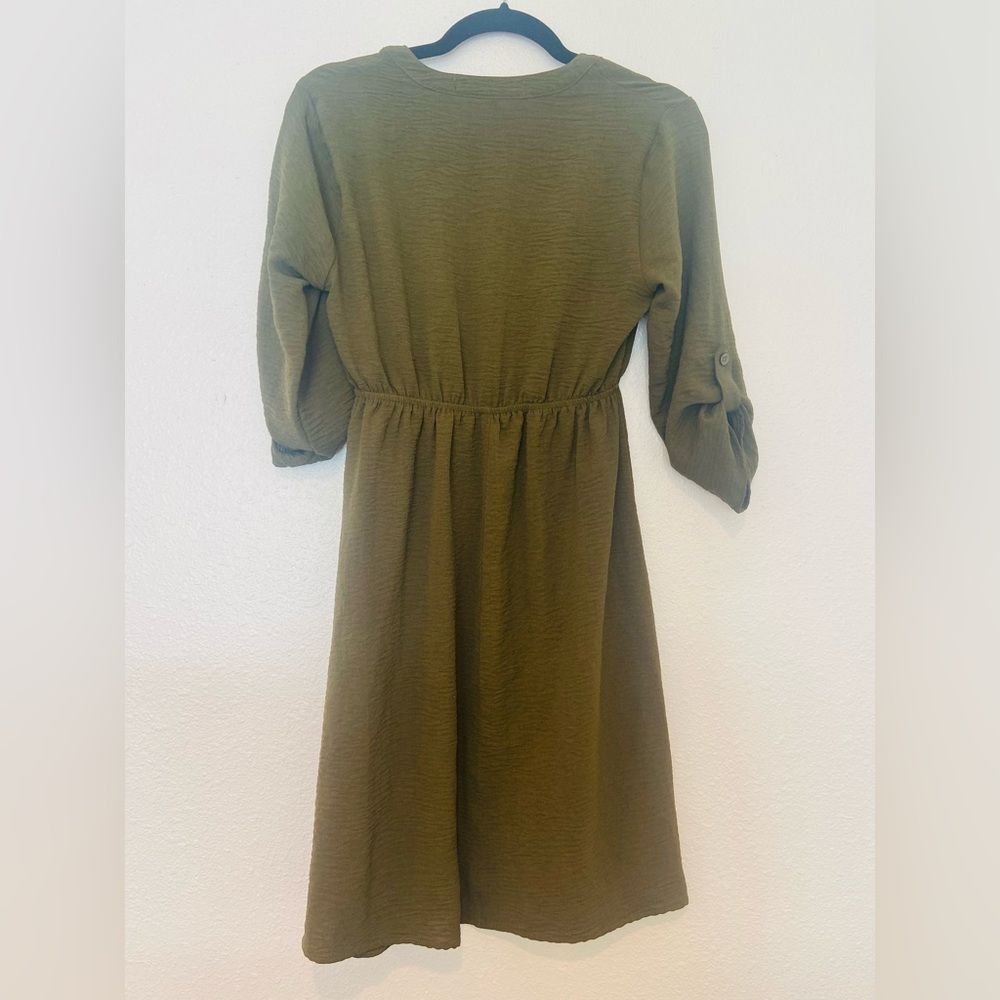 Womens Mary+Mo Green S Dress, Mid Length, 3/4 sleeves with buttons. - Picture 2 of 6